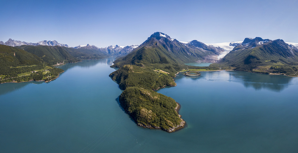Aerial view Holands fjorden and Engenbreena